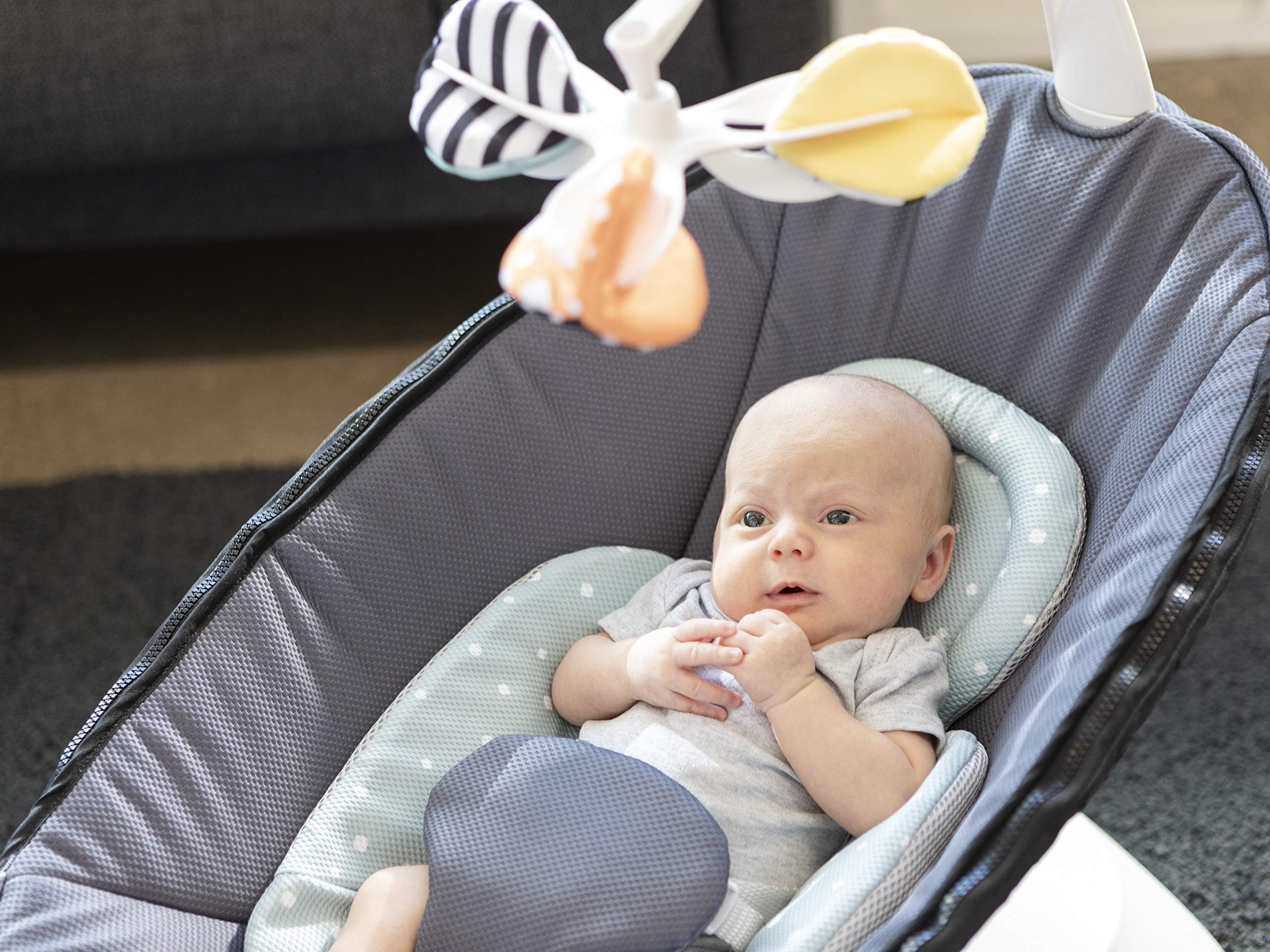 4moms RockaRoo and MamaRoo Infant Insert, Machine Washable, Cool Mesh Fabric, Modern Design - Image 5